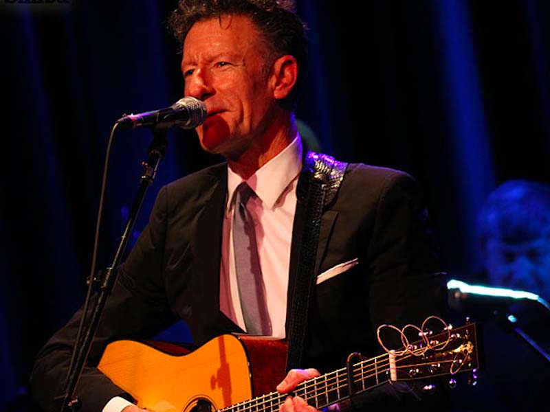 Lyle Lovett & His Acoustic Group at Majestic Theatre Dallas